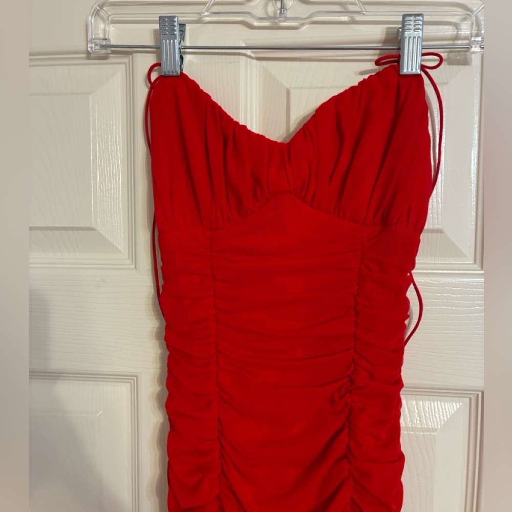 ThatssoFetch Red Ruched Mini Dress - Picture 4 of 9